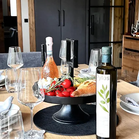 Boutique Kaiserlodge Mit Privater Sauna & Whirlpool By Belle Kitzbühel