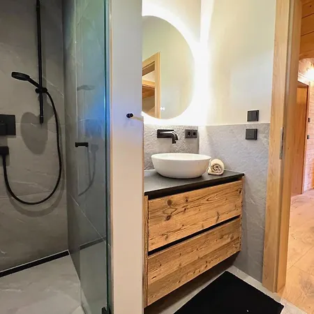 Boutique Kaiserlodge Mit Privater Sauna & Whirlpool By Belle *